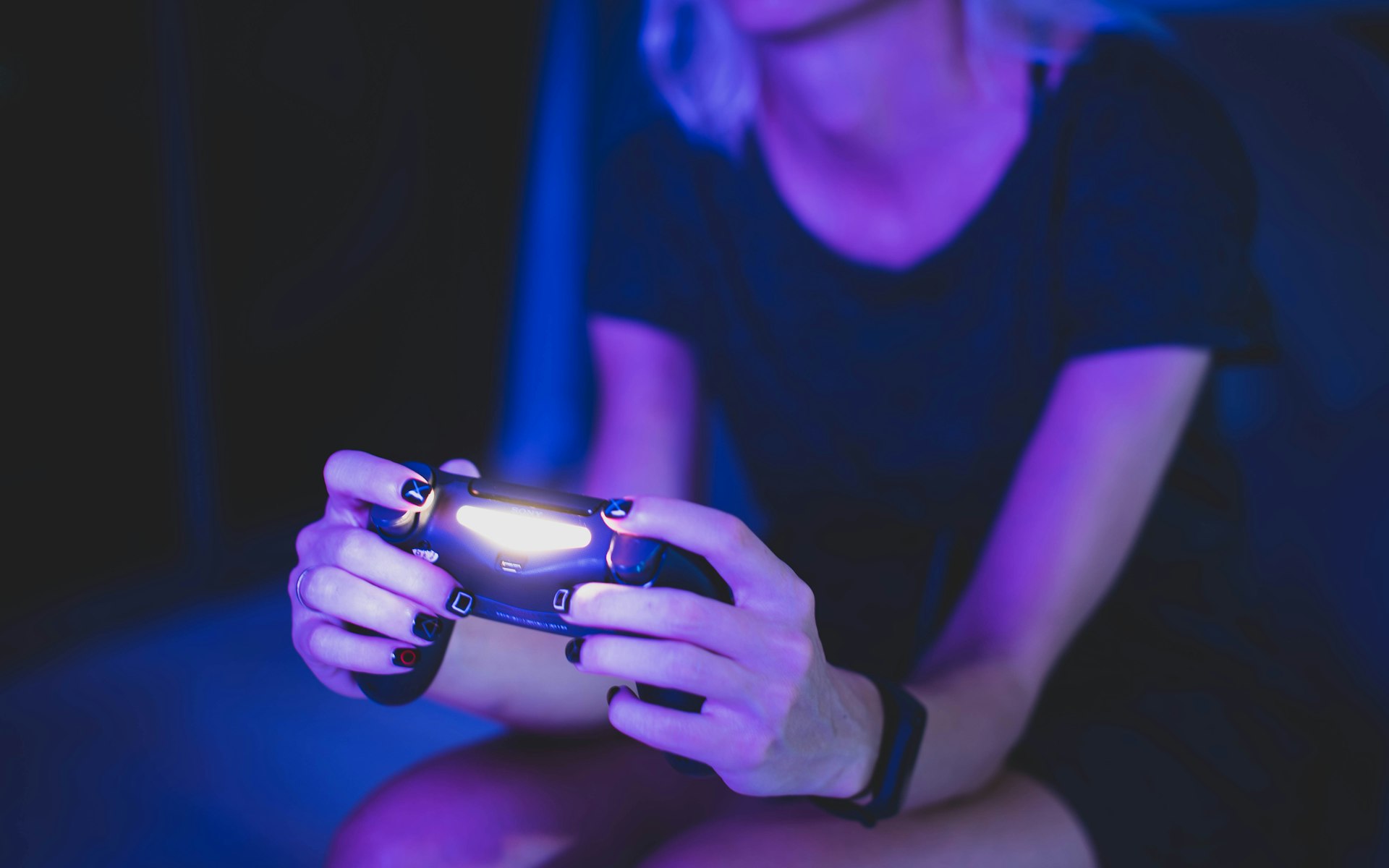 How Female Gamers Are Reshaping the Gaming Industry: Influence, Trends, and Opportunities